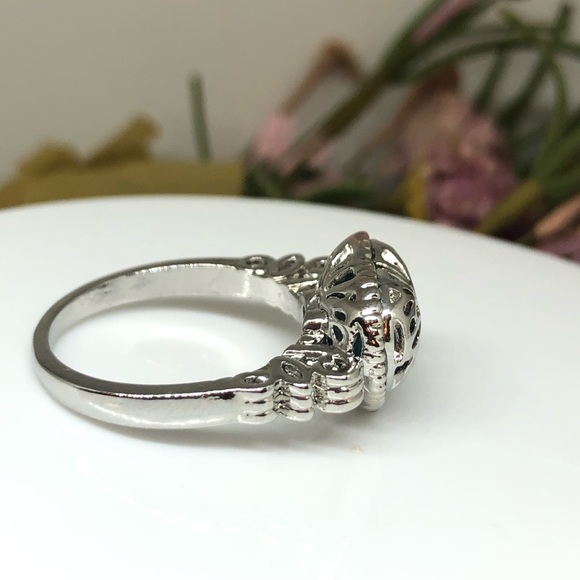 14kw Gold Filled Butterfly Heart Ring - Picture 3 of 10